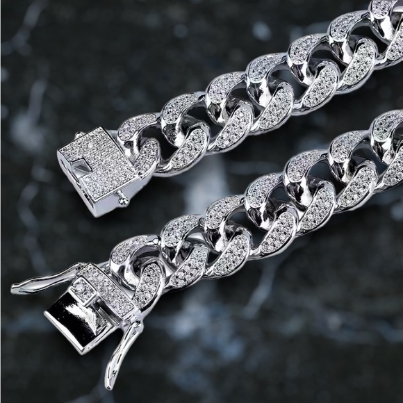 NWOT-Men’s Hip-Hop Iced Zircon Cuban Chain Bracelet (Gold & Silver 7.8 In.) - Picture 6 of 8